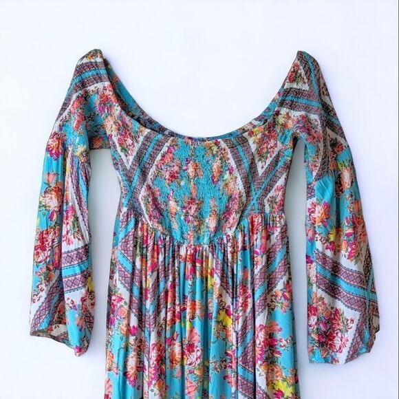 Torrid Off Shouler‎ Women's Turquoise Scarf Print Challis Smocked Maxi Dress 0X - Picture 7 of 12